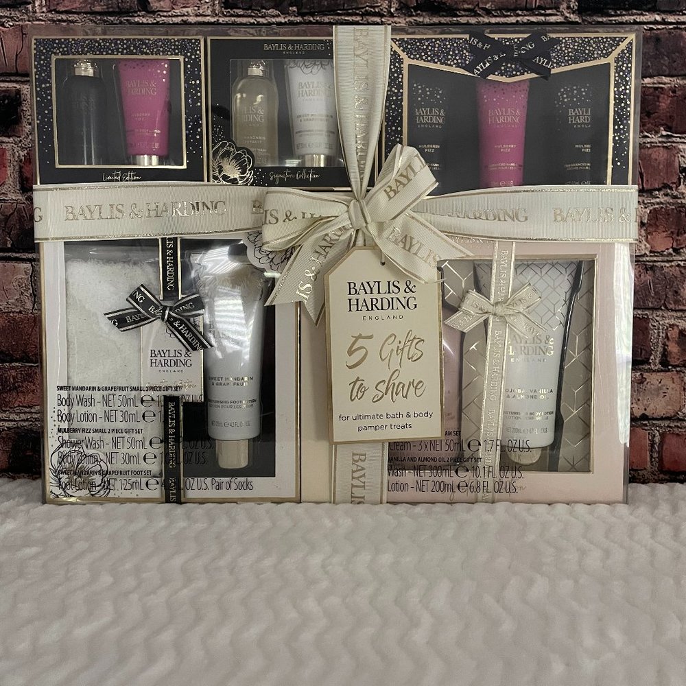 New Baylis & Harding England Gift Set